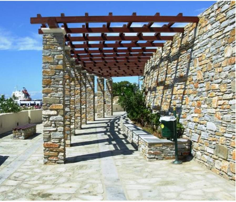 ΔΙΑΜΟΡΦΩΣΗ ΕΞΩΤΕΡΙΚΟΥ ΛΙΜΕΝΑ ΤΗΝΟΥ